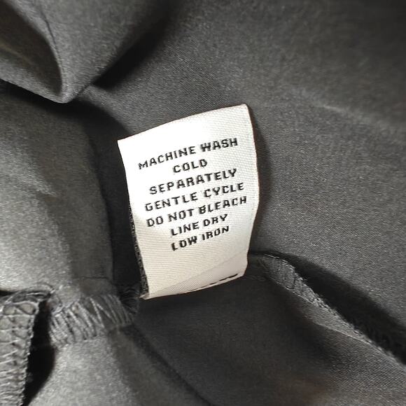 Emma & Michele Black Sleeveless V-Neck Dressy Romper Size XL NEW - Picture 8 of 9